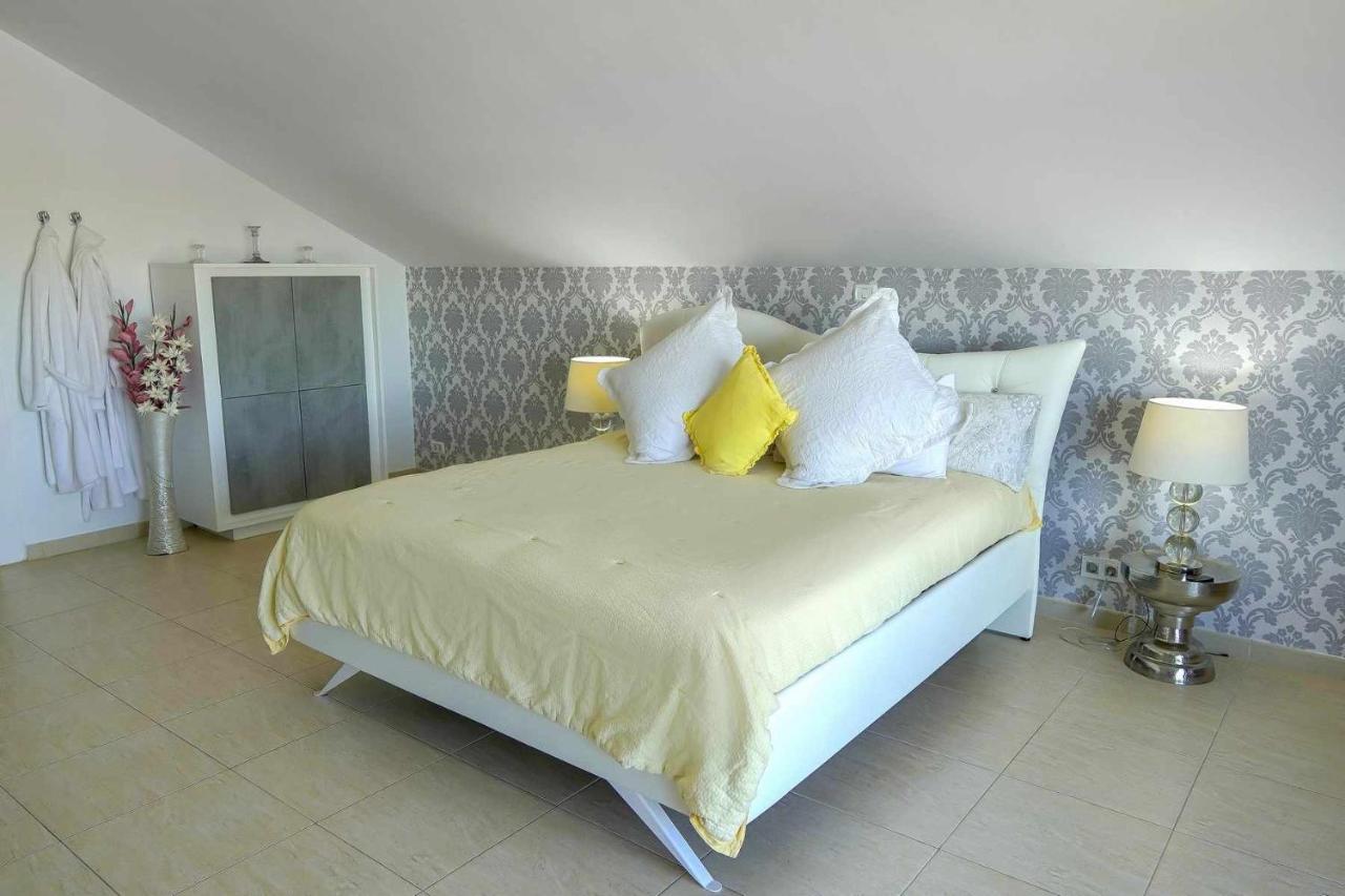 Villa Rural Casa Blanca By Tenerife Rental & Sales Гранадиля де Абона Екстериор снимка